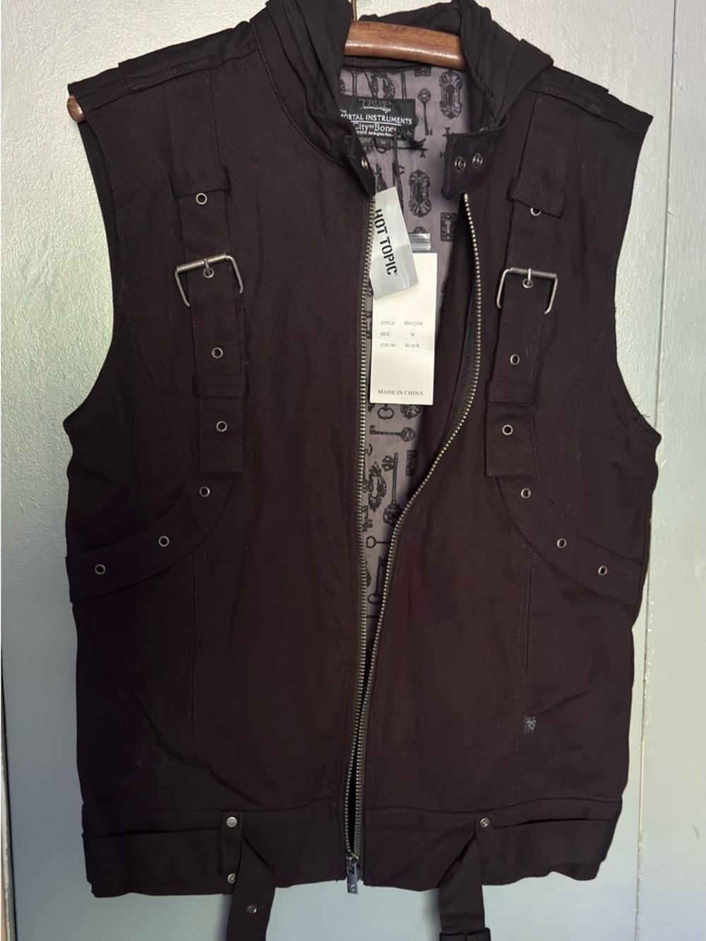 Tripp NYC vest